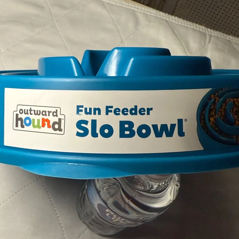 Outward slo bowl Pet Feeder